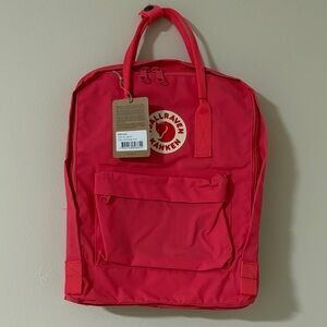 NWT Fjallraven Kånken Classic Peach Pink Backpack